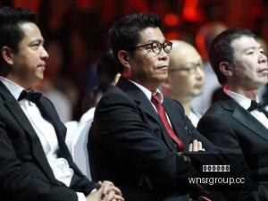 网瘾难题终,见曙光,未成年社媒,威尼斯人集团,威尼斯人官方网站